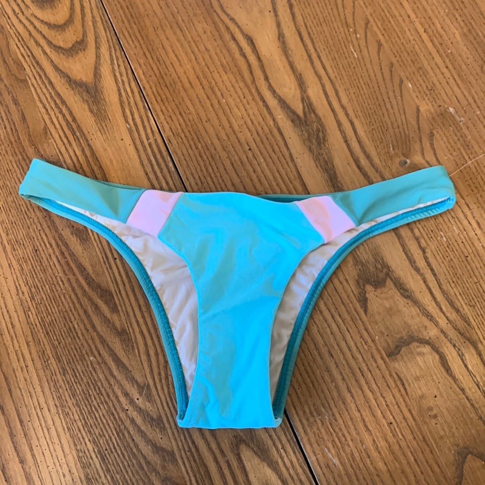NWOT PILYQ Rivera Color Block Full Bikini Bottoms